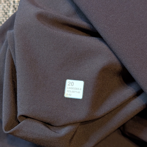 Lululemon Smooth Fit Pull-On High-Rise Pant Regular Length Espresso Sz 20 - Picture 8 of 11